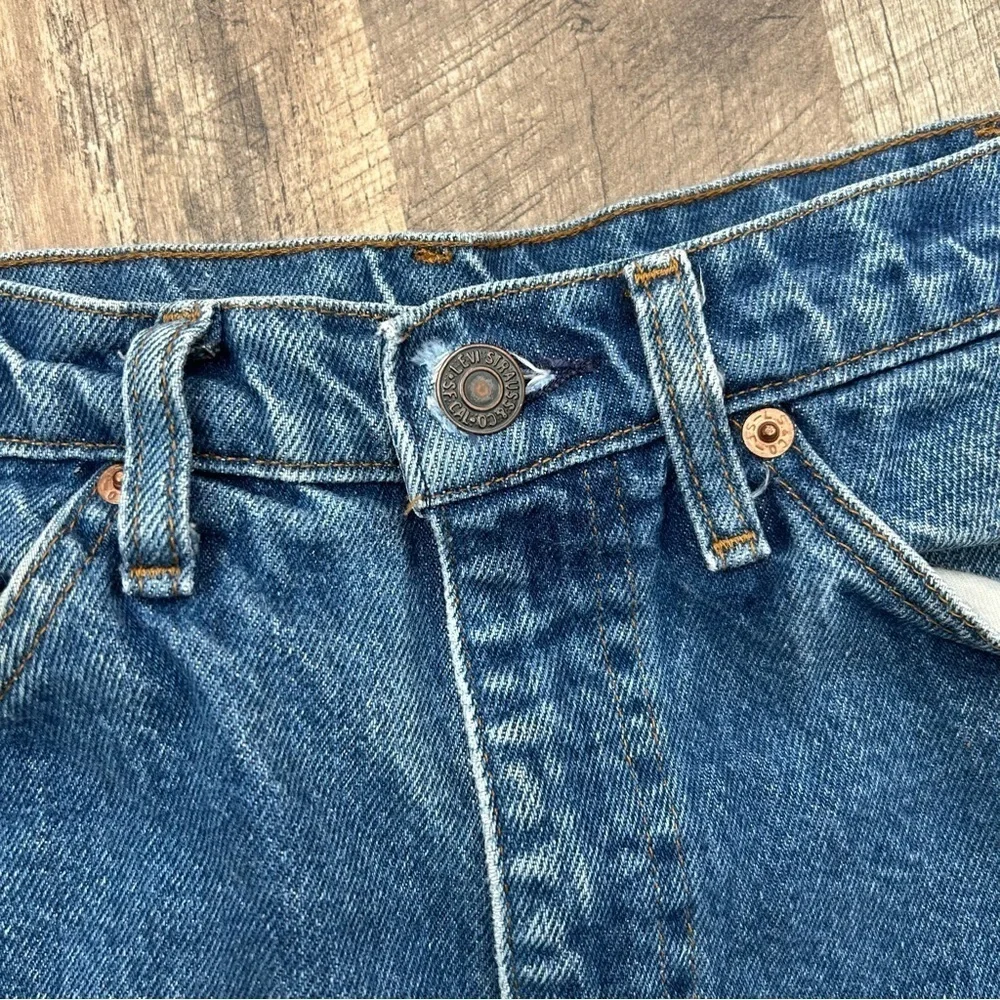 Vintage Levi's Men 33x20 Orange Tag